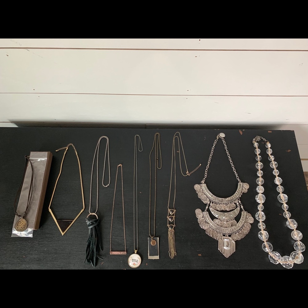 Assorted Necklace Lot